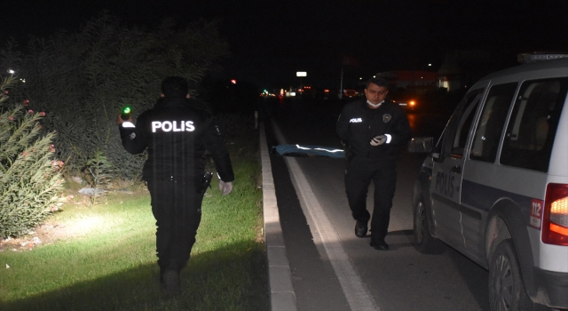 Adana’da minibüsün çarptığı yaya hayatını kaybetti