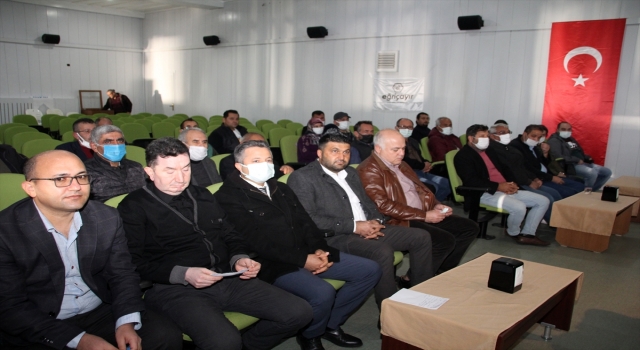 Erdemli’de arıcılara eğitim verildi