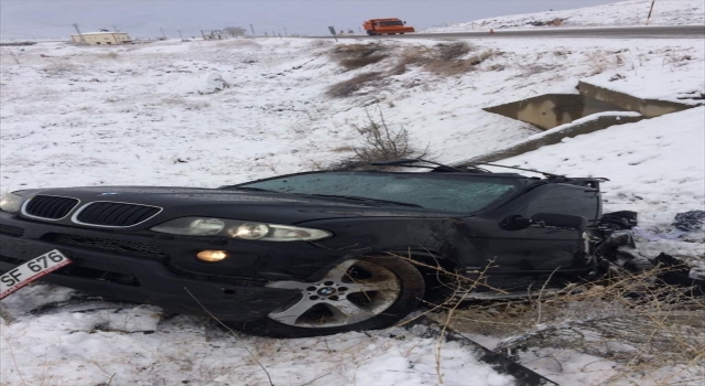 Kahramanmaraş’ta devrilen otomobildeki 1 kişi öldü, 3 kişi yaralandı