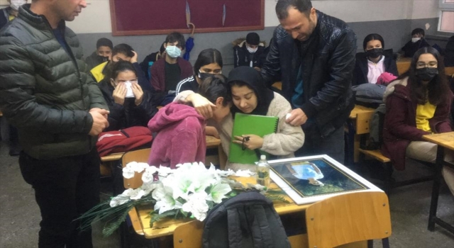 Kozan’da trafik kazasında hayatını kaybeden öğrenci anıldı