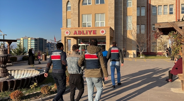 Kahramanmaraş’ta terör operasyonunda 2 zanlı tutuklandı