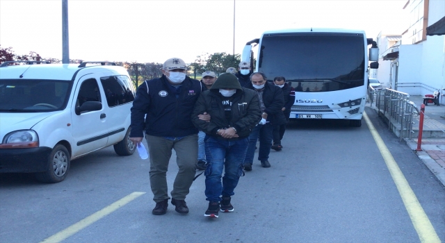 Adana’daki DEAŞ operasyonunda yakalanan 13 zanlıdan 1’i tutuklandı