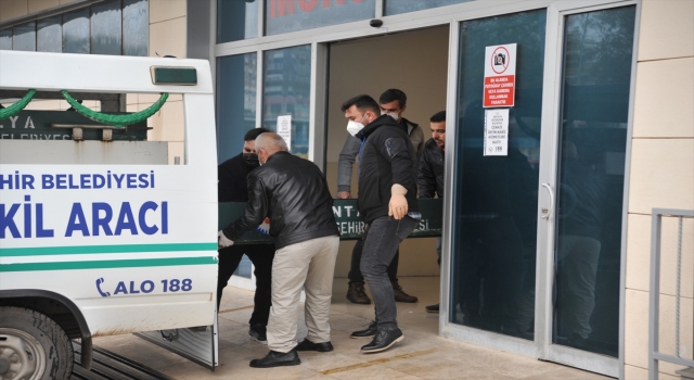 Antalya’da sahte içkiden zehirlendiği şüphesiyle hastaneye kaldırılan kişi öldü