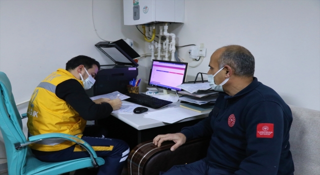 Burdur’da emniyet, sağlık ve itfaiye personeli yeni yılı görev başında karşıladı