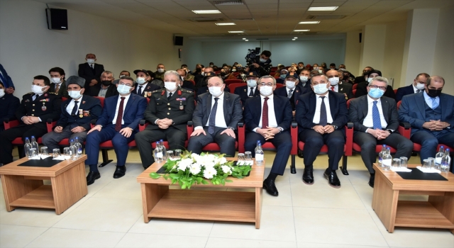Kahramanmaraş’ta Kıbrıs gazilerine madalya ve berat verildi