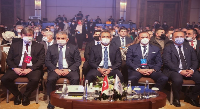 Milli Eğitim Bakanı Özer, Geleneksel Eğitim Sempozyumu’nda konuştu: (1)