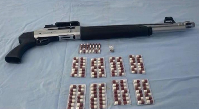 Adana’da uyuşturucu operasyonunda 3 zanlı yakalandı