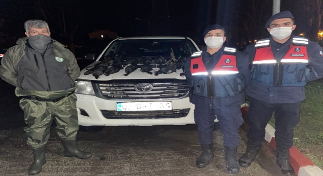 Adana’da sakar meke avlayan 2 kişiye 23 bin lira ceza