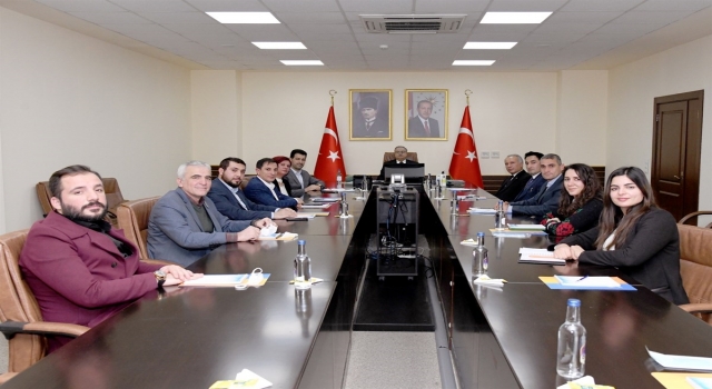 Yeşilay Derneği Mersin Şubesi’nden Vali Ali İhsan Su’ya ziyaret