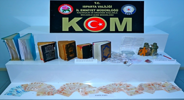 Isparta’da piyasaya sahte para süren zanlı tutuklandı