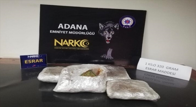 Adana’da çantasında 1 kilo 320 gram esrar bulunan kişi tutuklandı