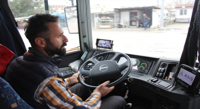 Hatay’da otobüste rahatsızlanıp hastaneye götürülen yolcu tedaviyi kabul etmedi