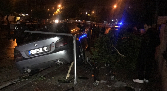 Adana’da kaza yapan sürücü olay yerinden kaçtı