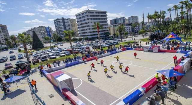 Red Bull Neymar Jr’s Five Adana elemeleri yapıldı