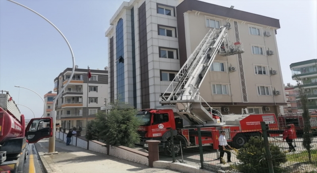 Mersin’de özel öğrenci yurdunda çıkan yangın söndürüldü