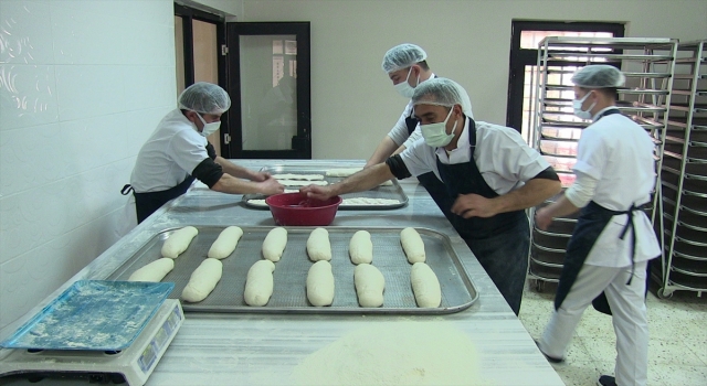 Ekinözü Belediyesi halk ekmek fabrikası üretime başladı