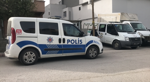 GÜNCELLEME Adana’da kavga ihbarına gidilen evde kadın cesedi ve bir yaralı bulundu