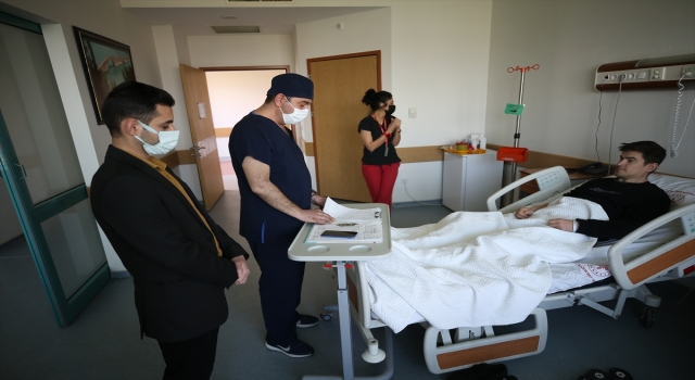 Polonyalı hasta, bağırsak enfeksiyonundan Türkiye’de kurtuldu