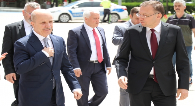 YÖK Başkanı Özvar, Isparta’da eğitim gören yabancı öğrencilerle bir araya geldi: