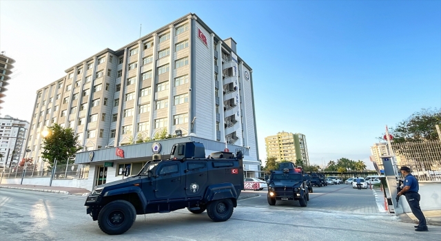 GÜNCELLEME Mersin’de terör örgütü DEAŞ’a yönelik ”şafak” operasyonunda 13 zanlı yakalandı