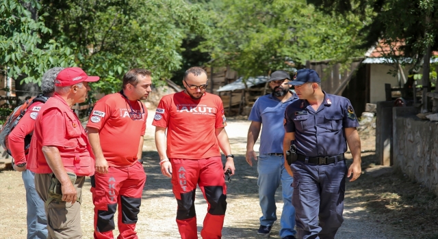 Antalya’da kayıp kadını arama çalışmaları sürdü