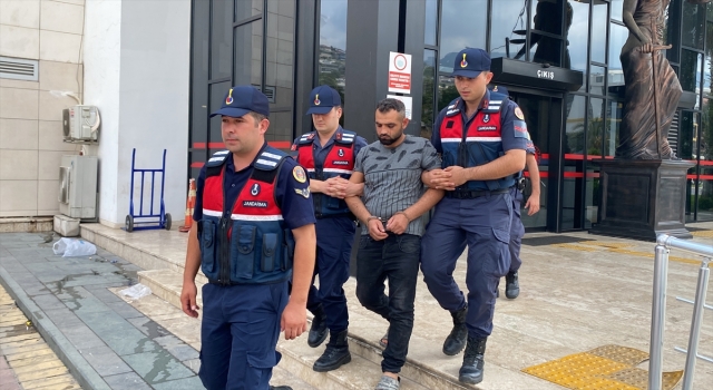 Alanya’da inşaat işçileri arasında çıkan bıçaklı kavgada bir kişi öldü