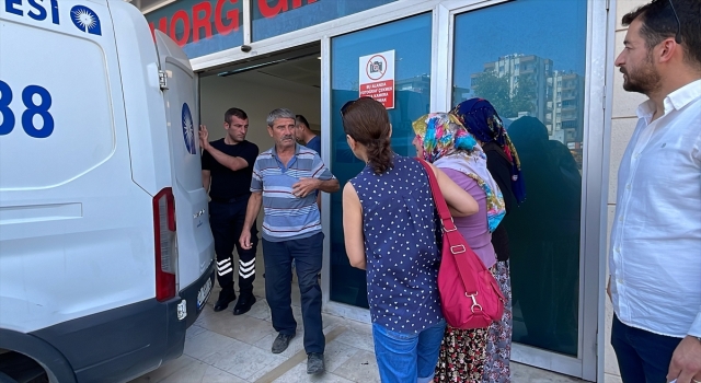 GÜNCELLEME Antalya’da boşanma aşamasındaki eşinin tabancayla vurduğu kadın öldü