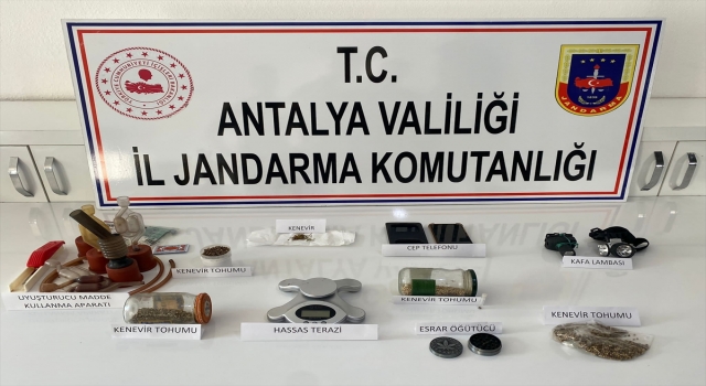 Kumluca’da evinde uyuşturucu madde imal ettiği iddia edilen kişi, yakalandı