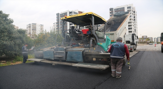 Erdemli’de asfalt çalışmaları devam ediyor