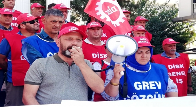 Kumluca Belediyesindeki işçi grevi sürüyor