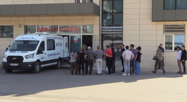 GÜNCELLEME Antalya’da otomobilin devrilmesi sonucu uzman çavuş baba ile bebeği öldü, anne yaralandı