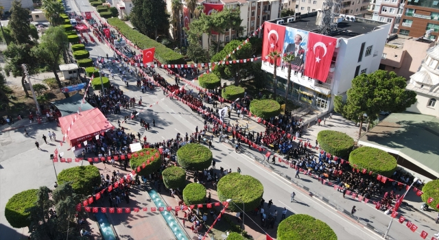 Adana, Mersin ve Hatay’ın ilçelerinde Cumhuriyet Bayramı kutlandı