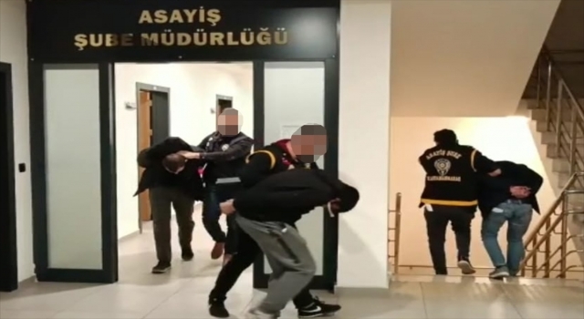 Kahramanmaraş’ta otomobil hırsızlığı iddiasıyla yakalanan 3 şüpheli tutuklandı