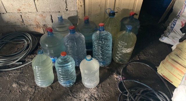 Hatay’da 190 litre sahte içki ele geçirildi