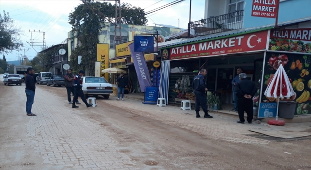 Osmaniye’de bakkal dükkanına düzenlenen silahlı saldırıda bir müşteri yaralandı