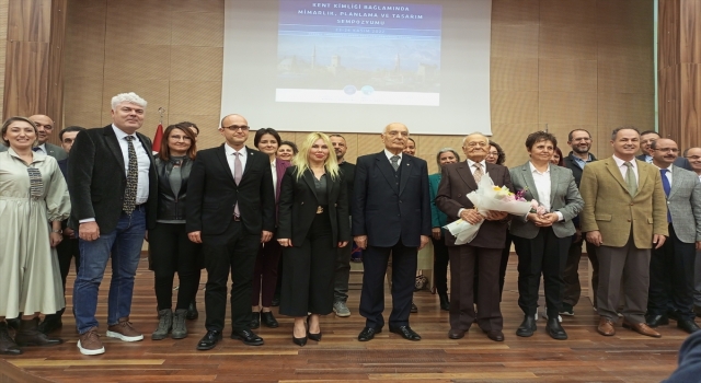 Akdeniz Üniversitesinde kentsel yapılanma sorunu sempozyumu düzenlendi