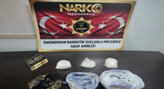 Hatay’da takside 1 kilo 241 gram sentetik uyuşturucu ele geçirildi