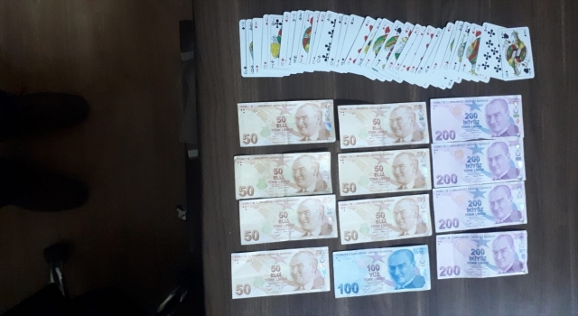 Hatay’da kumar oynayan 3 kişiye 5 bin 457 lira ceza verildi