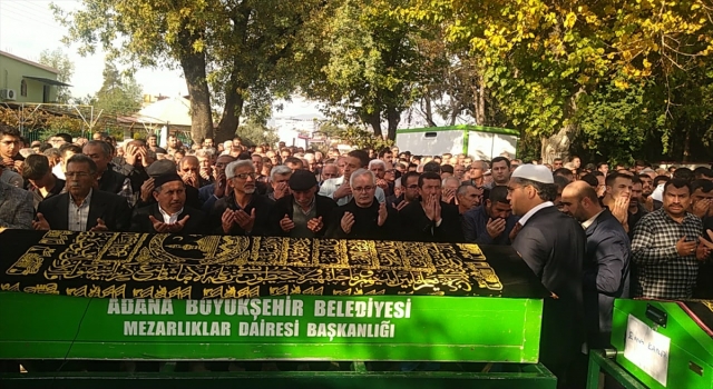 Adana’daki silahlı kavgada yaşamını yitiren 2 kardeşin cenazeleri defnedildi
