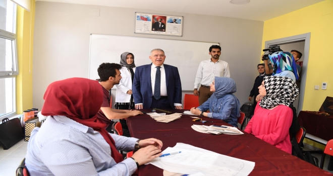 ONİKİŞUBAT’IN HİZMETLERİ MEYVESİNİ VERİYOR