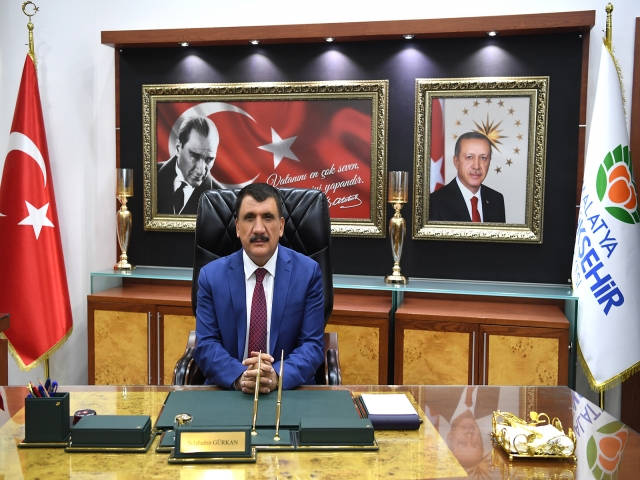 Başkan Gürkan’ın Kadir Gecesi Mesajı