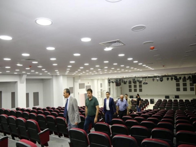 Başkan Kılınç, Abdulhamid Han Gençlik Merkezi’ni İnceledi