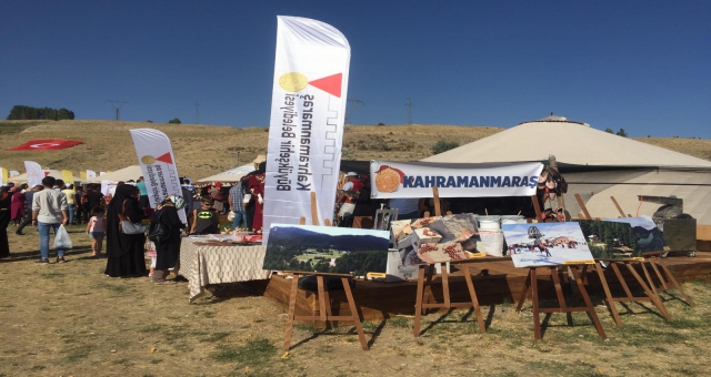 Büyükşehir Ahlat’a Çadır Kurdu