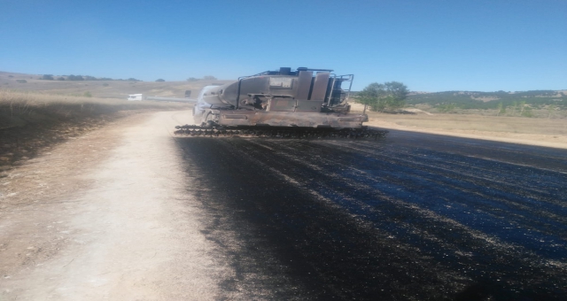 16 Kilometrelik Grup Yolu Asfaltlanıyor