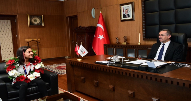 SEVİLAY BÜYÜKŞEHİRDE