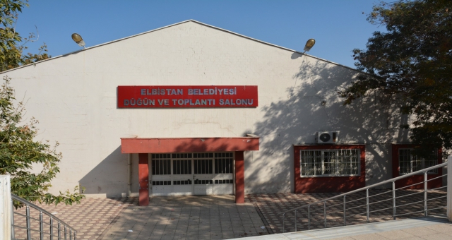 Elbistan Düğün Salonu ve Aşevi Yıkılıyor