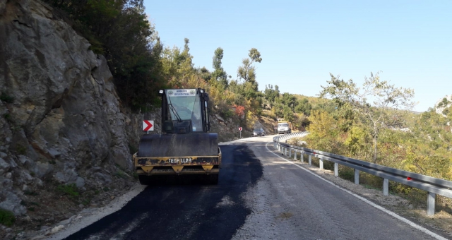 Grup Yollarının Bakımı Yapılıyor