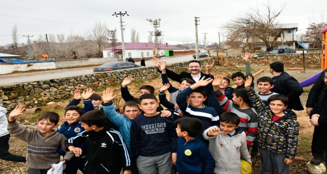 GÜRBÜZ; KIRSAL MAHALLELERDE İNCELEMELERDE BULUNUYOR
