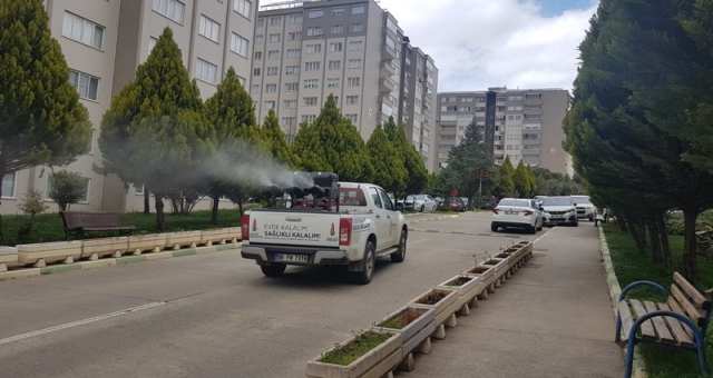 Onikişubat İlçesinin Sitelerine Dezenfekte Yapılıyor