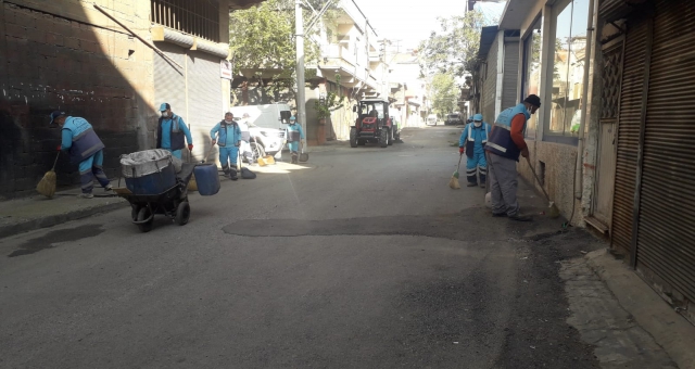 Dulkadiroğlu'nda Koronavirüs'e Temizlik Savaşı